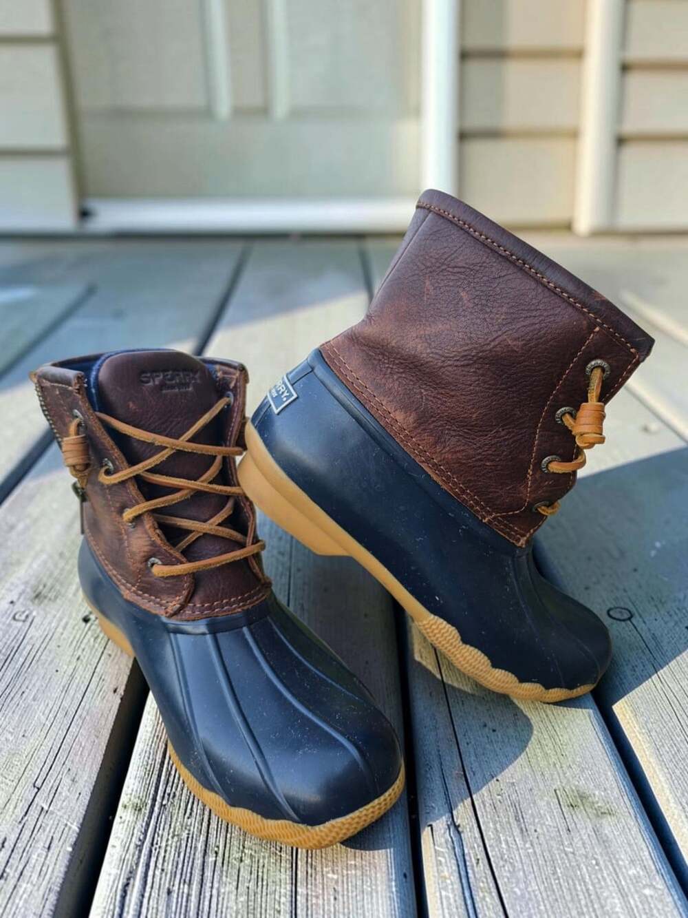Sperry Saltwater Duck Boots Size 7M Brown Navy Leather